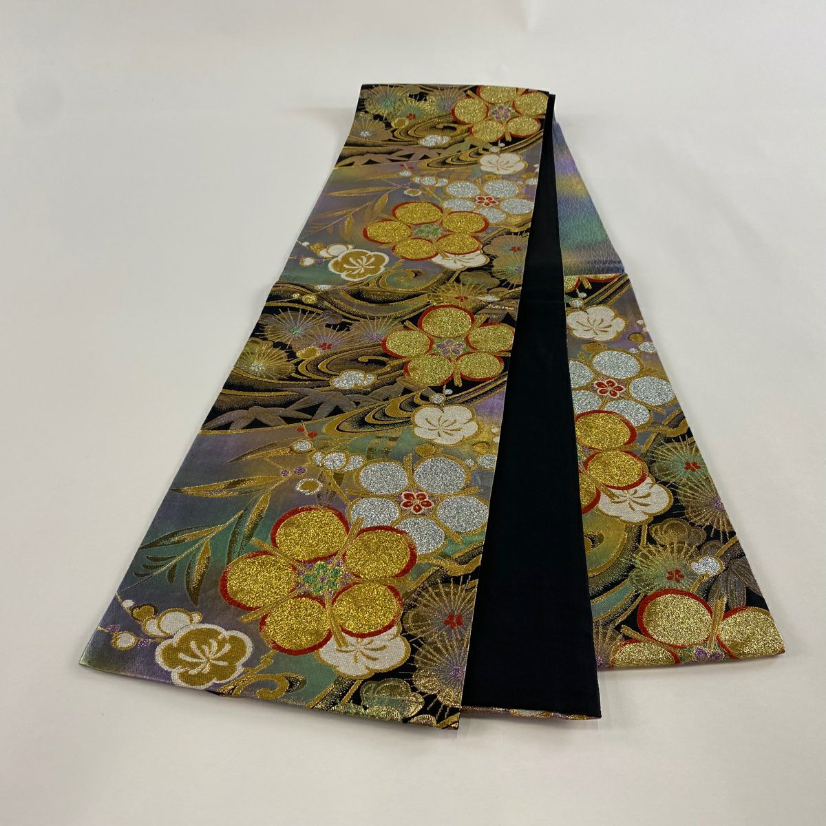 【美品】 袋帶 秀品級 梅花 波 金糸 金金箔 黑 六通 純蠶絲