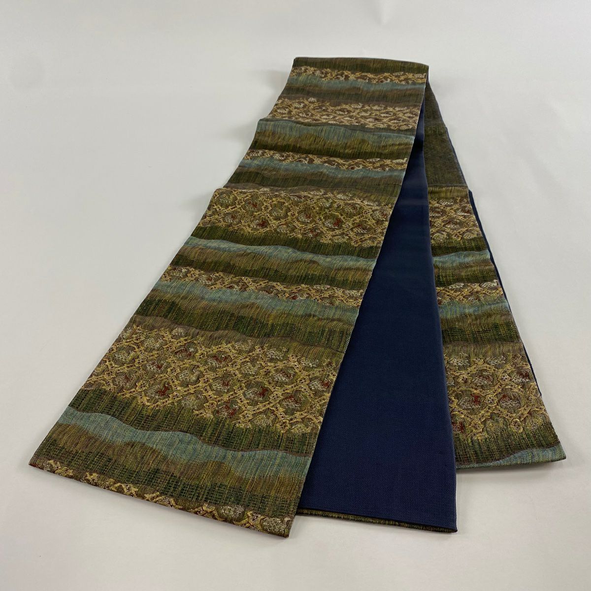 【美品】 袋帶 秀品級 有栖川文 金金箔 金絲 茶綠 六通 純蠶絲