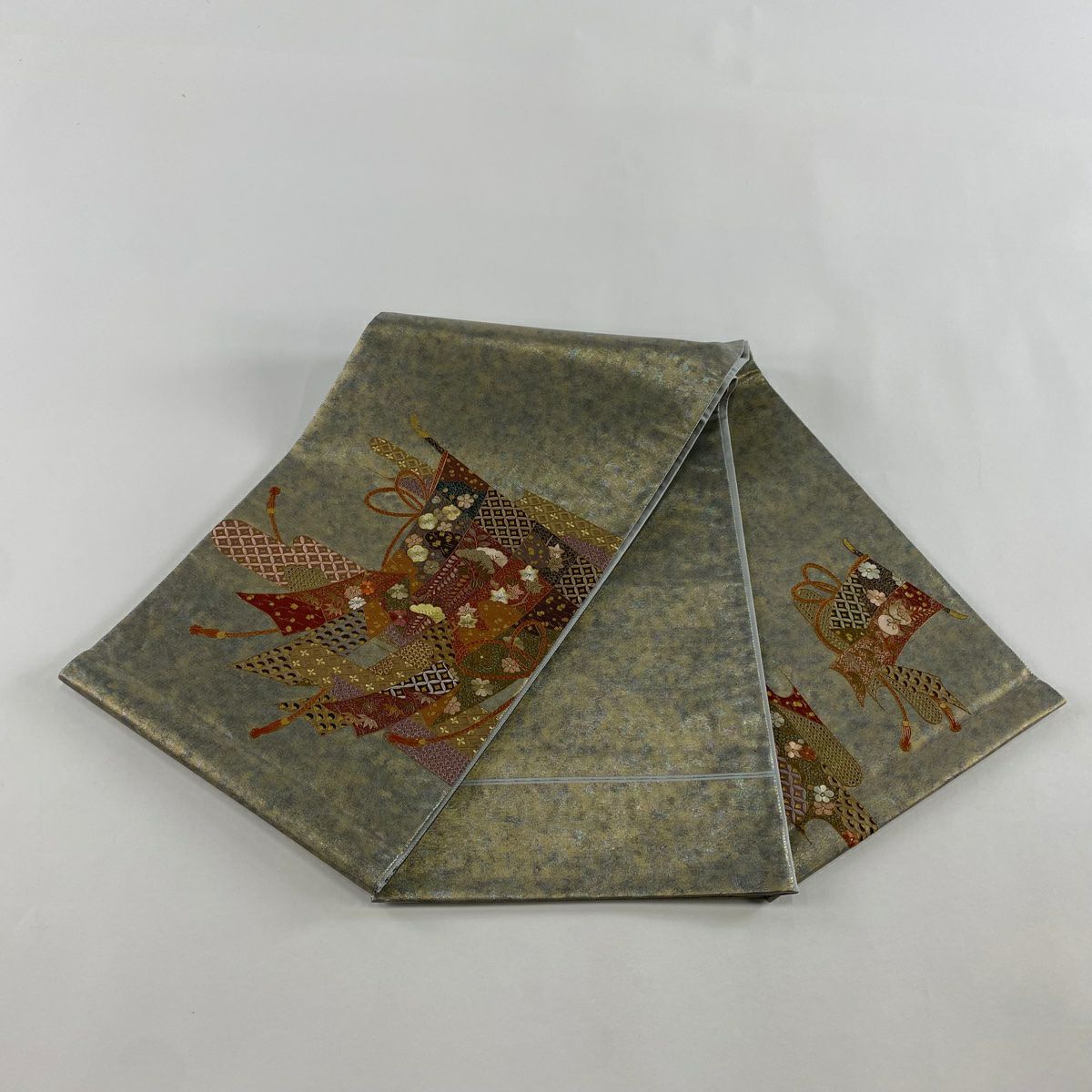【美品】 袋帶 秀品級 幾帳 松樹竹子梅花 金絲 刺繡 金色 大鼓圖案 純蠶絲