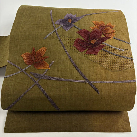 【美品】名古屋帶 秀品級 紬織織 花 刺繡 茶綠 純蠶絲