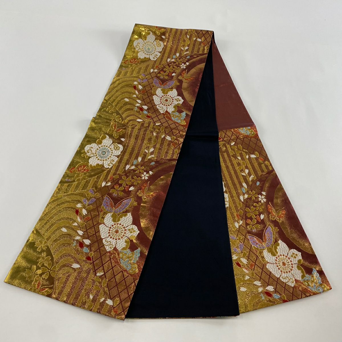 【美品】 袋帶 秀品級 蝶花 櫻花 金彩裝飾 金色 六通 純蠶絲