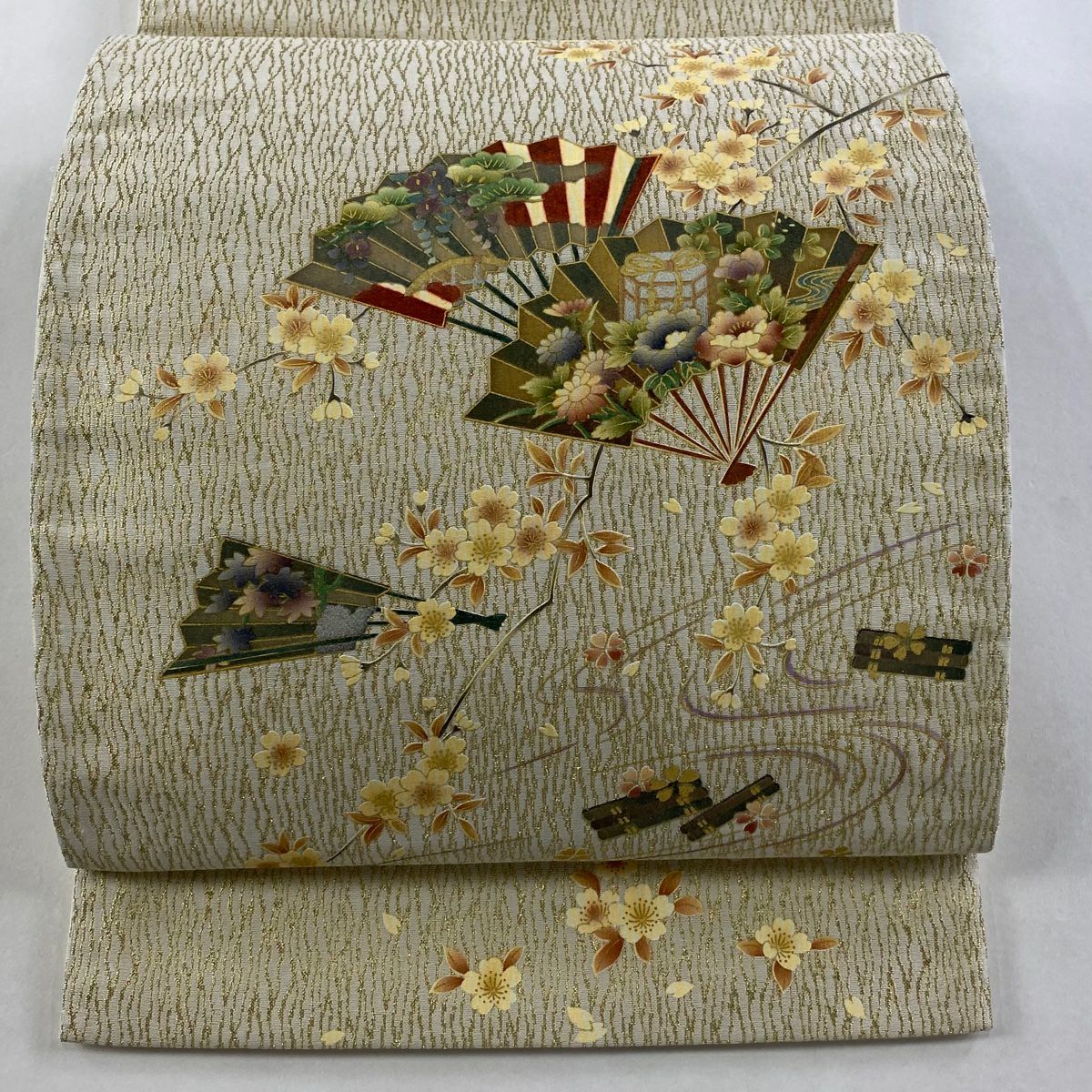 【美品】 袋帶 秀品級 扇子子 櫻花 金絲 金銀彩 米色 大鼓圖案 純蠶絲
