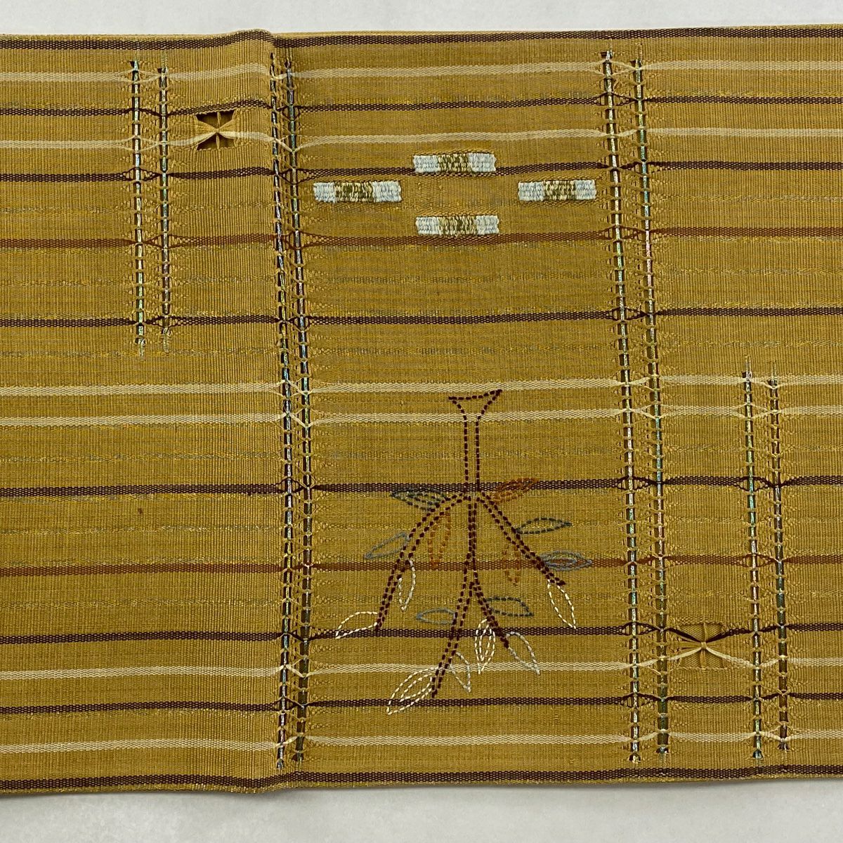 袋帶 名品級 樹木 縞紋 金絲 刺繡 淺黃土色 大鼓圖案 純蠶絲