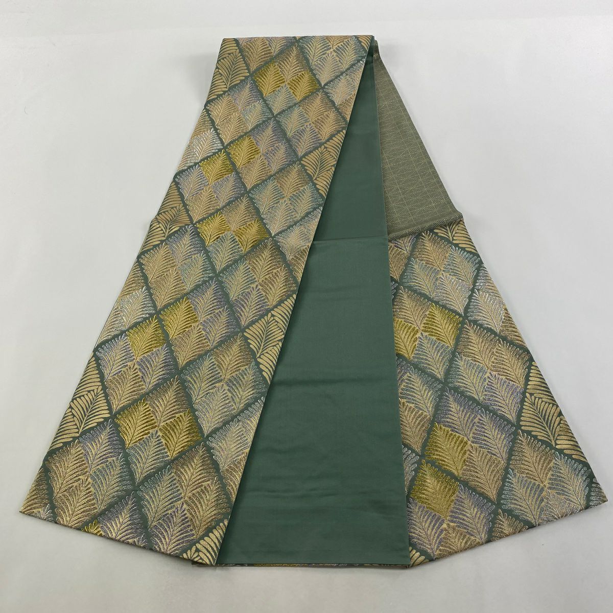 【美品】 袋帶 名品級 若松樹菱 金銀糸 金金箔 灰綠 六通 純蠶絲