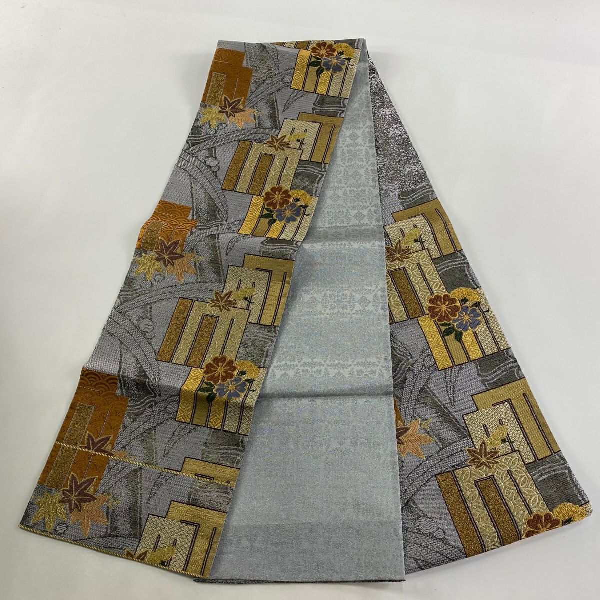 【美品】 袋帶 名品級 關西仕立 紅葉 金金箔 黑灰 六通 純蠶絲