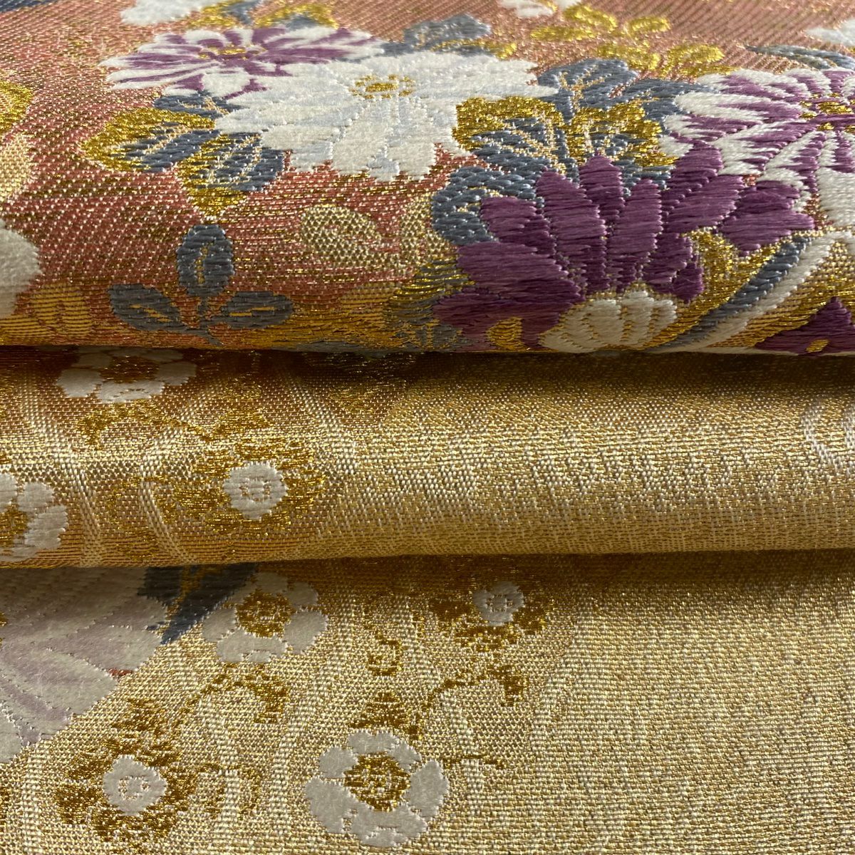 【美品】 袋帶 逸品級 じゅらく 落款あり 帝王紫 華紋 花丸文 金糸 金金箔 金 六通 純蠶絲