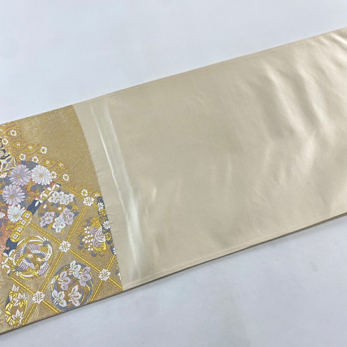 【美品】 袋帶 逸品級 じゅらく 落款あり 帝王紫 華紋 花丸文 金糸 金金箔 金 六通 純蠶絲
