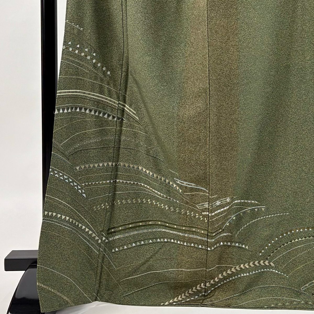 【美品】 付下 身長167.5cm 袖長66cm M 雙層 幾何圖案 刺繡 金線 茶綠 純蠶絲 優品級