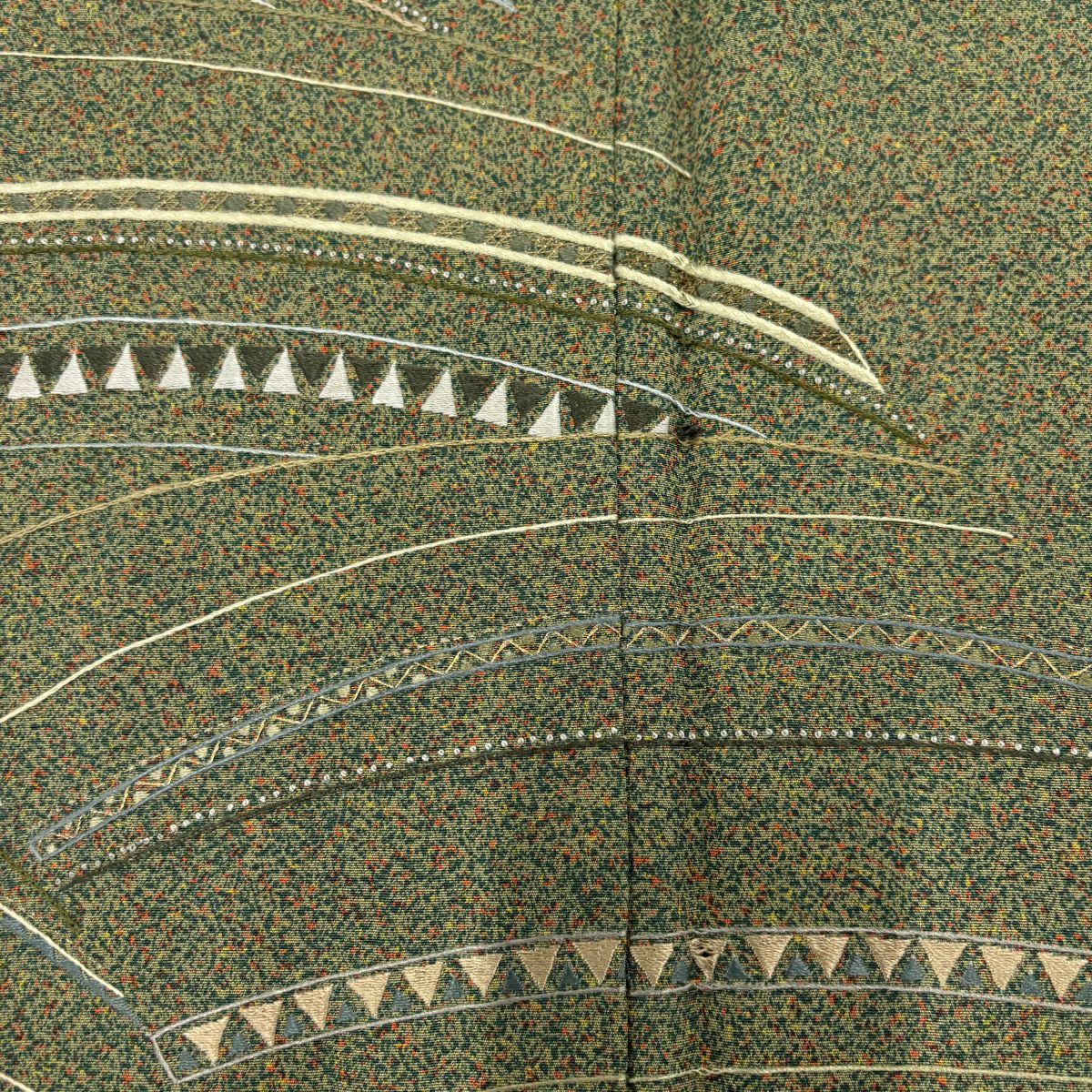 【美品】 付下 身長167.5cm 袖長66cm M 雙層 幾何圖案 刺繡 金線 茶綠 純蠶絲 優品級