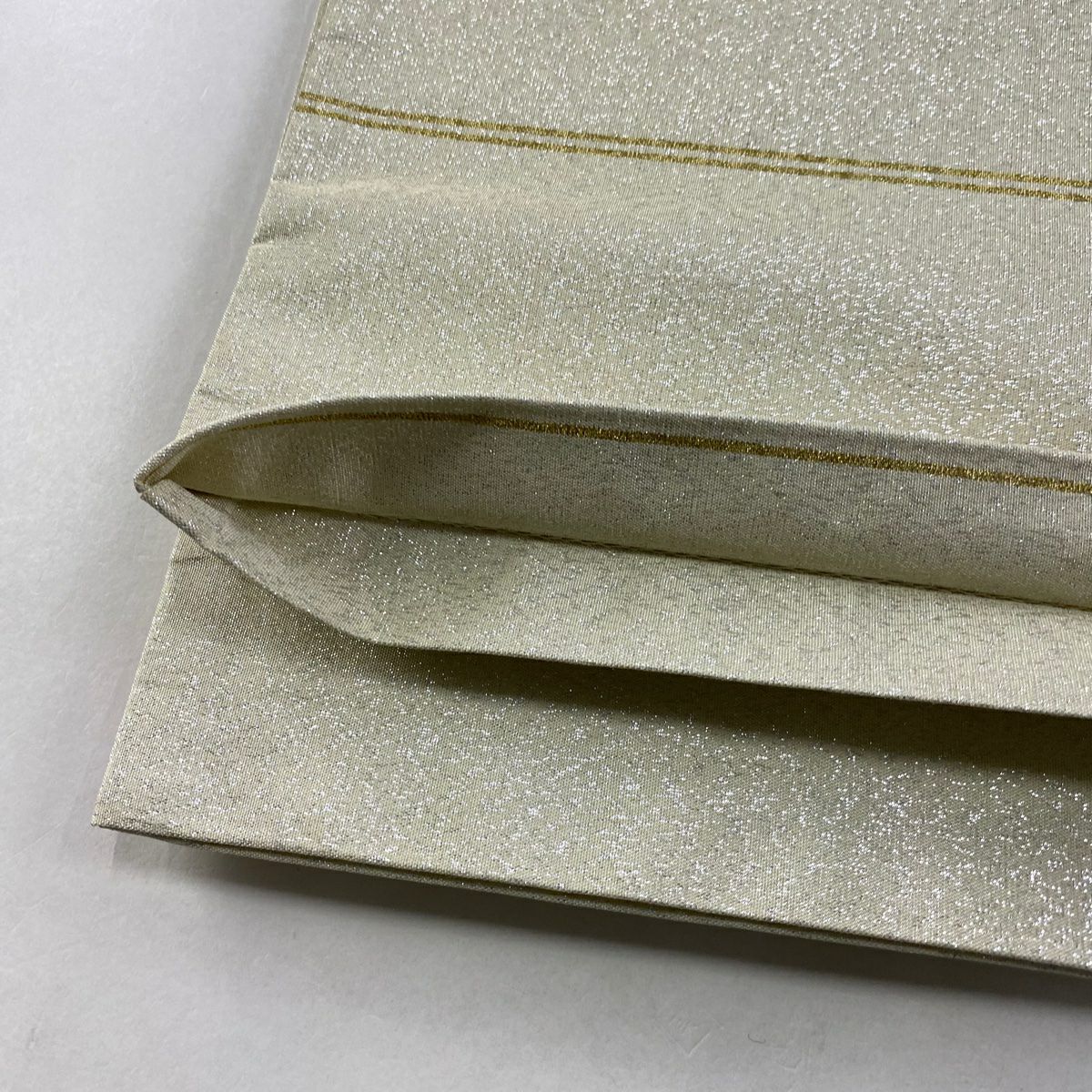 【美品】 袋帶 名品級 松樹竹子梅花 變化市松樹 刺繡 金金箔 米色 大鼓圖案 純蠶絲