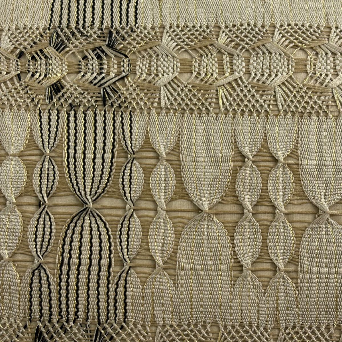 【美品】 袋帶 名品級 幾何圖案 金絲 米色 全通 純蠶絲