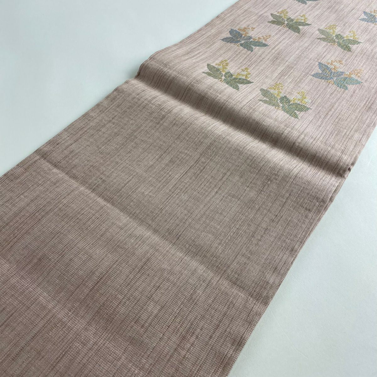 【美品】 袋帶 秀品級 草花紋紋 金金箔 淺粉色 六通 純蠶絲