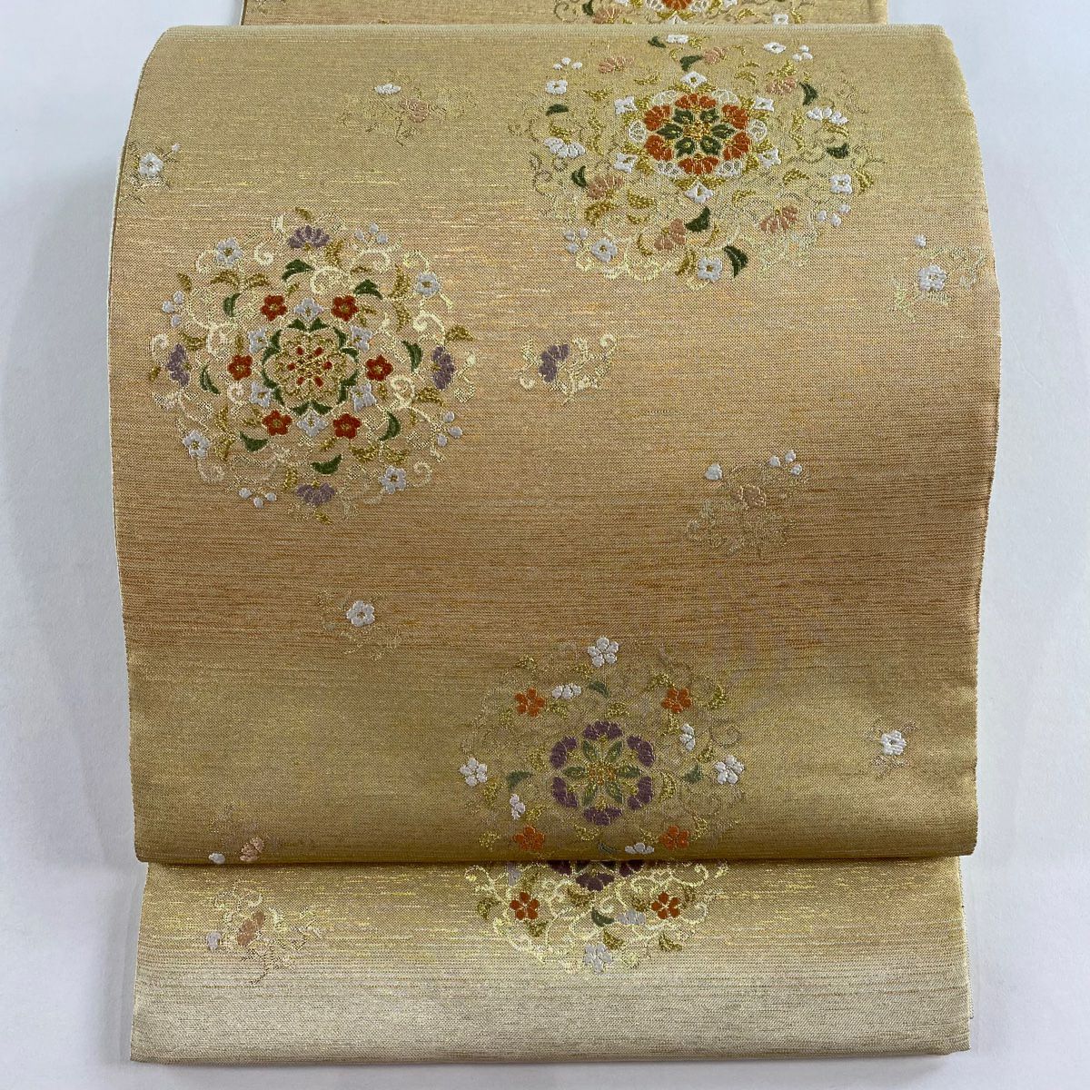 【美品】 袋帶 秀品級 華紋 花唐草紋 金絲 金金箔 米色 六通 純蠶絲