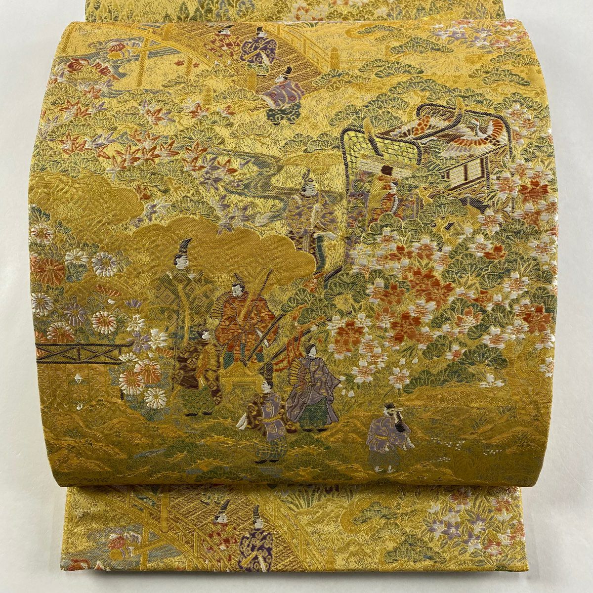 【美品】 袋帶 秀品級 洛中典雅 御所車 人物 金絲 金金箔 金色 六通 純蠶絲