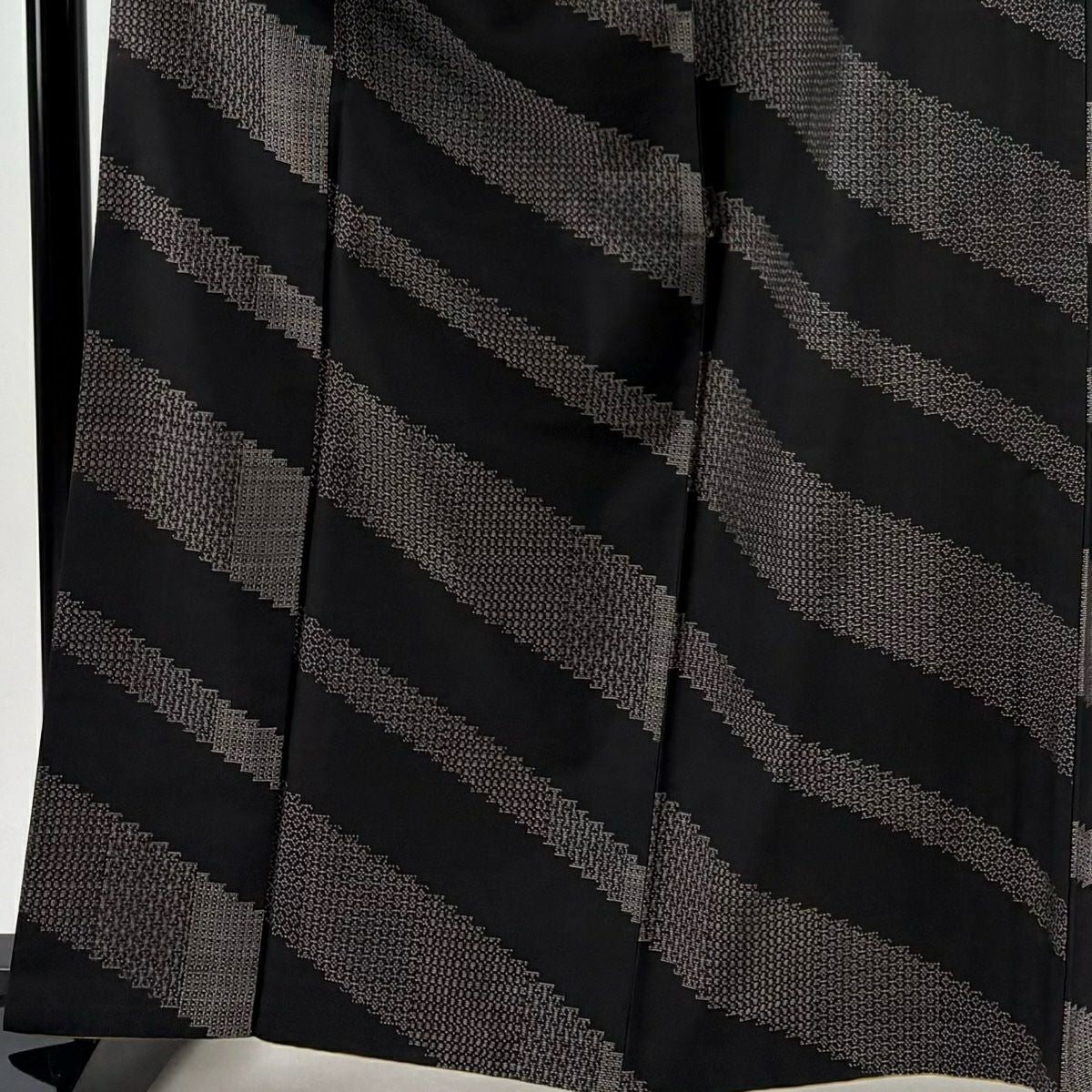 【美品】 紬織 身長163cm 袖長66cm M 雙層 幾何學 焦茶 純蠶絲 秀品級