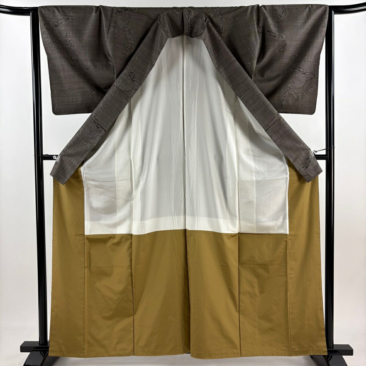 【美品】 紬織織 身長162cm 袖長64.5cm M 雙層 仕立 葉柄 灰茶 純蠶絲 秀品級