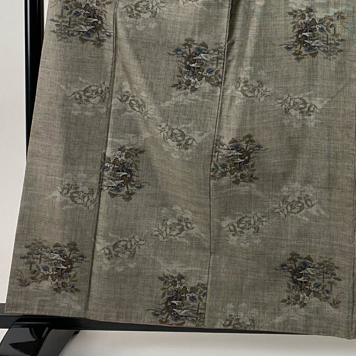 【美品】 紬織織 身長160cm 袖長63.5cm S 雙層 建物 樹木 灰茶 純蠶絲 秀品級