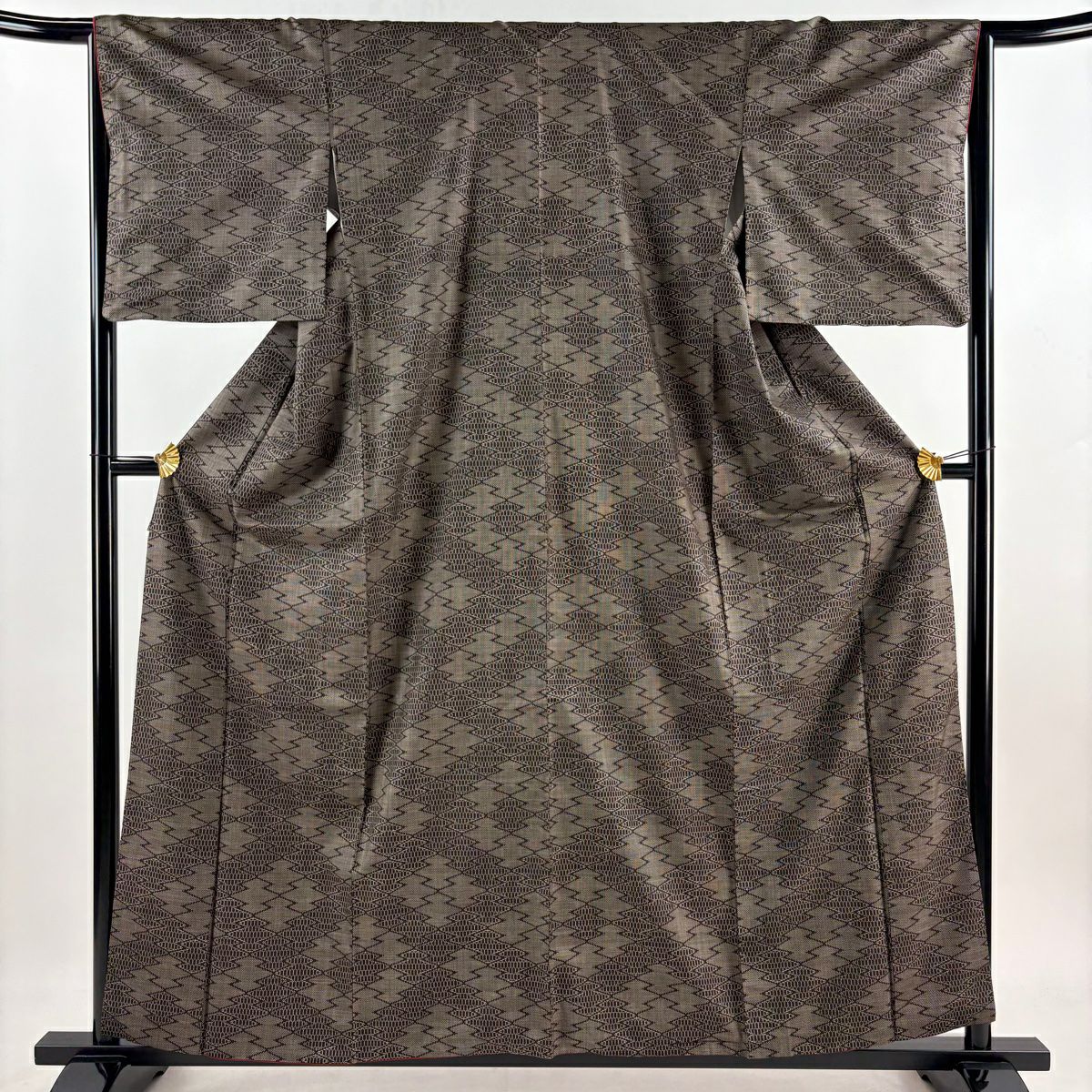 【美品】 紬織織 身長159.5cm 袖長65cm M 雙層 松樹皮菱 焦茶 純蠶絲 秀品級
