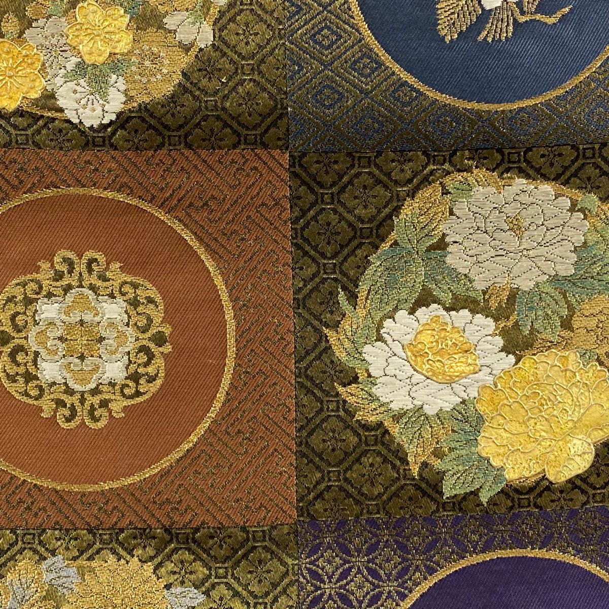 【美品】 袋帶 名品級 じゅらく 落款あり 花丸紋 華紋 金絲 金金箔 金色 大鼓圖案 純蠶絲