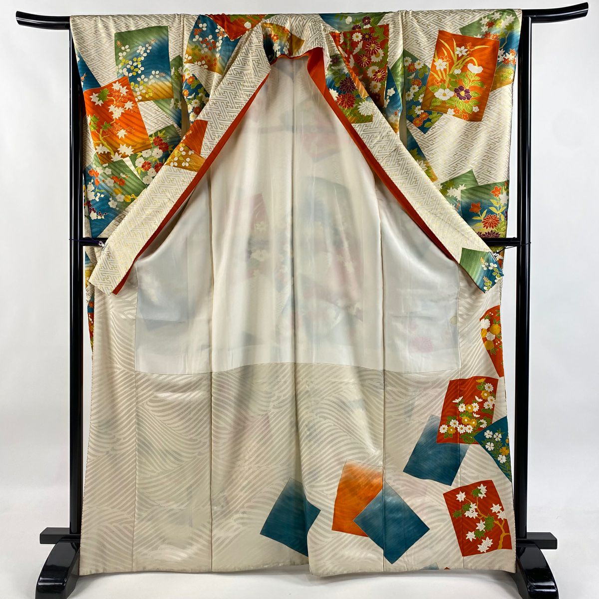振袖禮服 身長167cm 袖長65cm M 雙層 色紙 草花紋紋 刺繡 金線 奶油色 純蠶絲 名品級