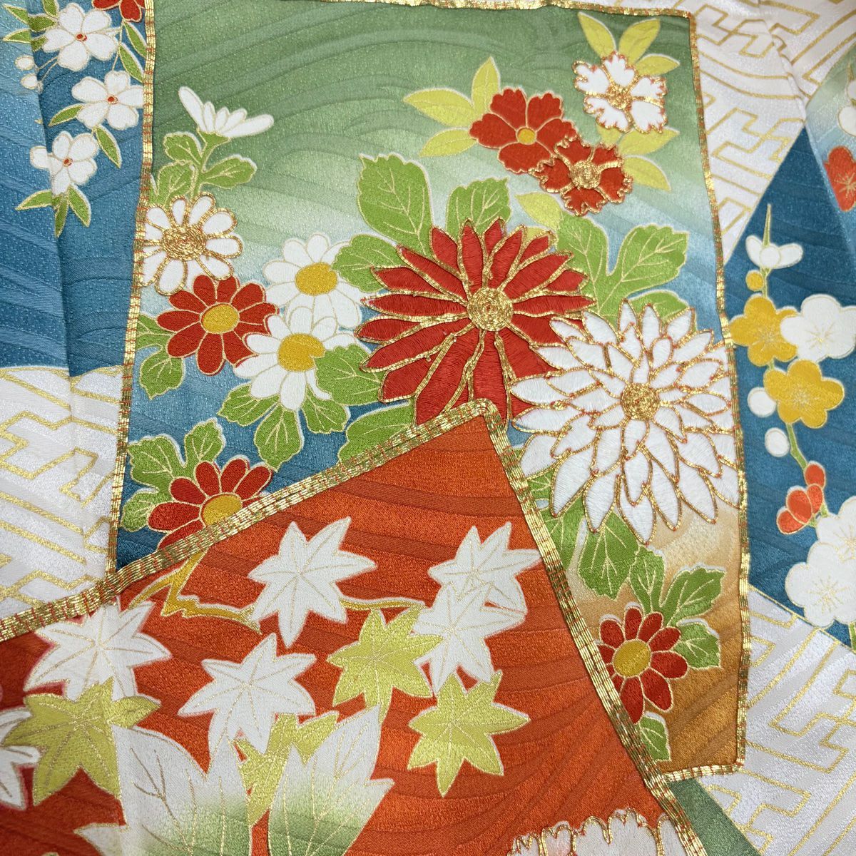 振袖禮服 身長167cm 袖長65cm M 雙層 色紙 草花紋紋 刺繡 金線 奶油色 純蠶絲 名品級