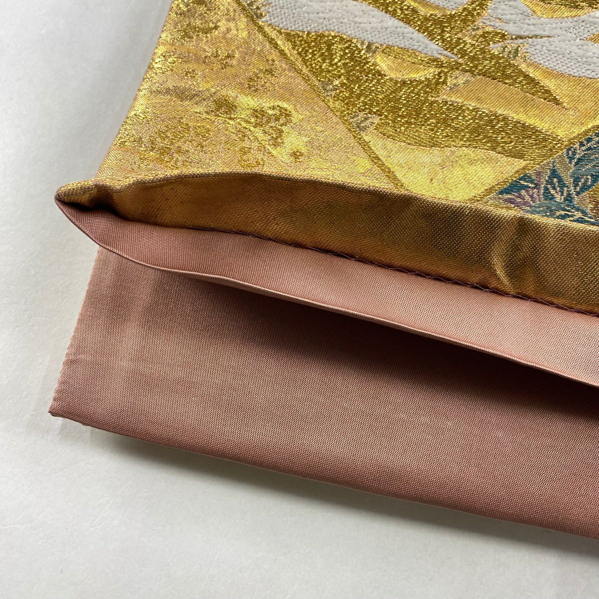 【美品】 袋帶 秀品級 仙鶴 枝葉 唐織 金金箔 金色 六通 純蠶絲