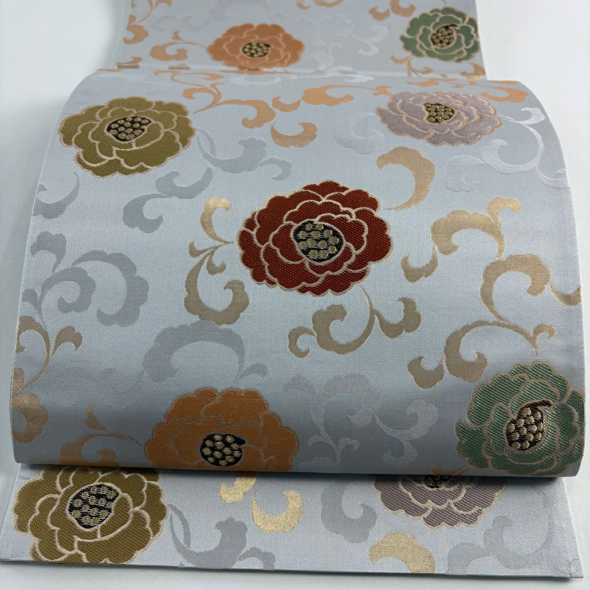 【美品】 袋帶 秀品級 花唐草紋 金金箔 金絲 灰色 六通 純蠶絲