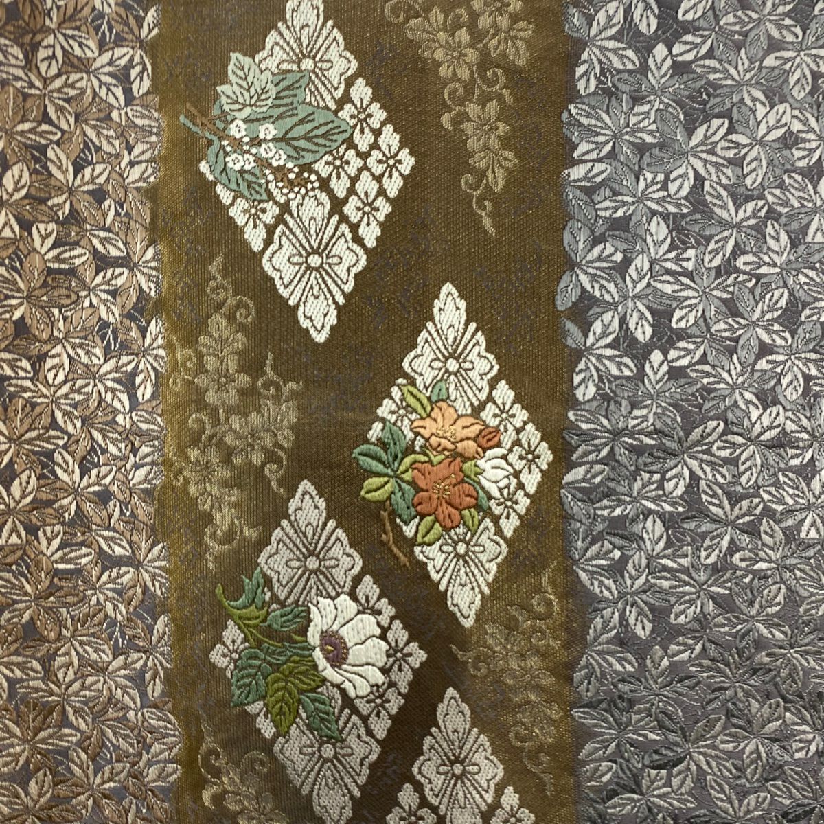 袋帶 秀品級 花菱 東宮御一家御印文 刺繡 金金箔 灰紫 六通 純蠶絲