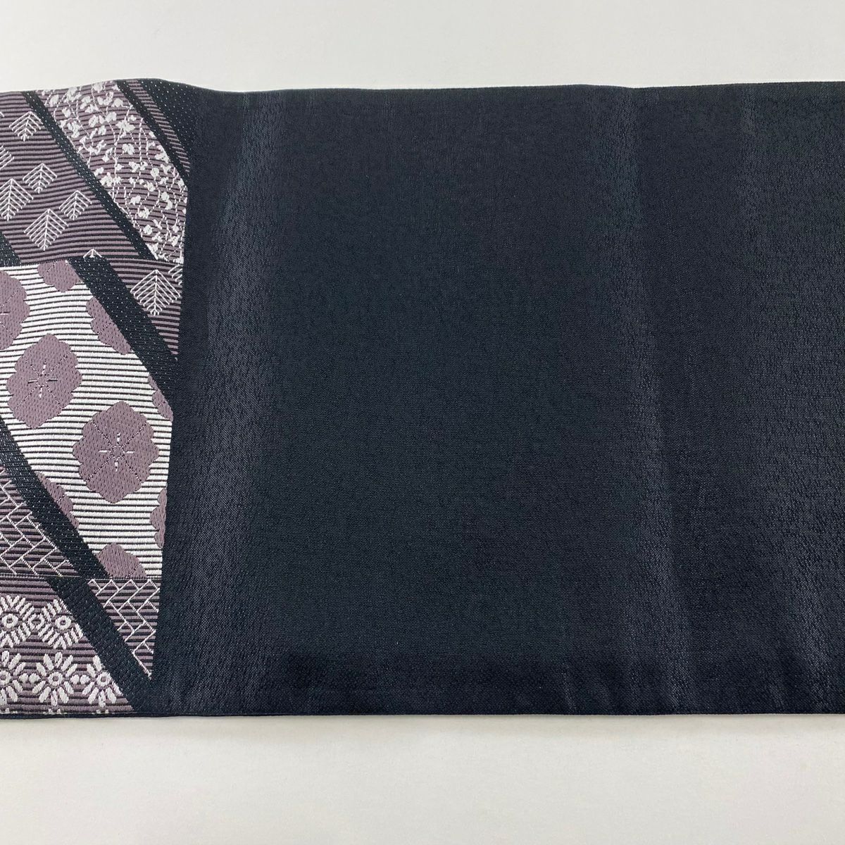 【美品】 袋帶 名品級 斜紋 花 濃紫 六通 純蠶絲
