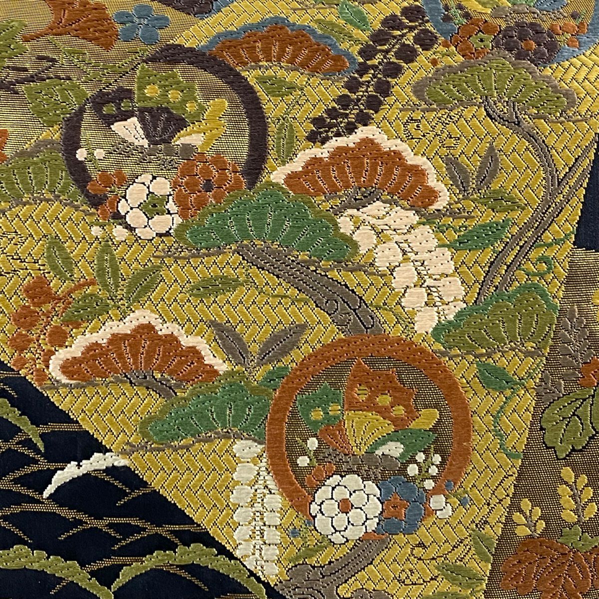 【美品】 袋帶 秀品級 笠松樹 蝶 金金箔 黑 六通 純蠶絲