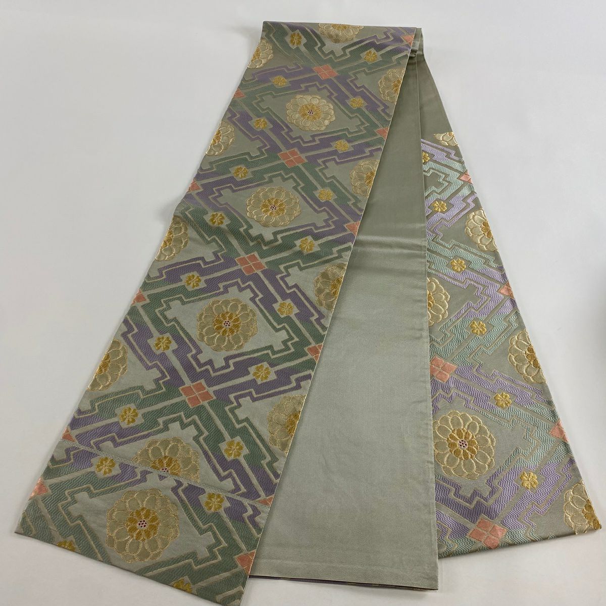【美品】 袋帶 秀品級 花 菱 金銀糸 金金箔 淺綠 六通 純蠶絲