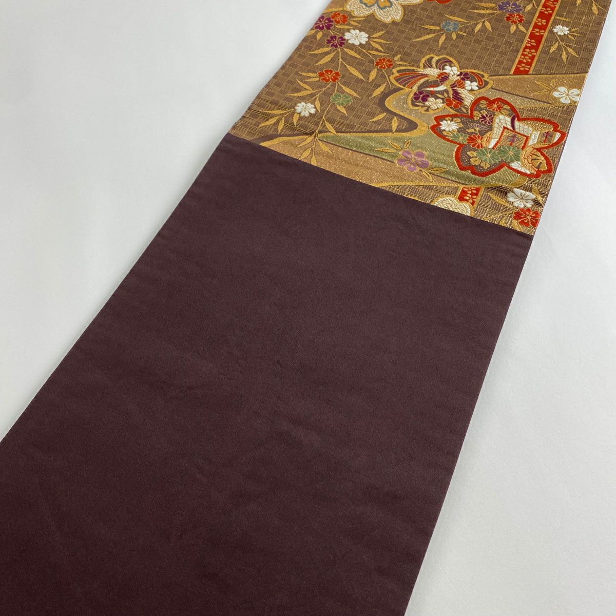 【美品】 袋帶 秀品級櫻花 御所車 刺繡 金線 焦茶 六通 純蠶絲