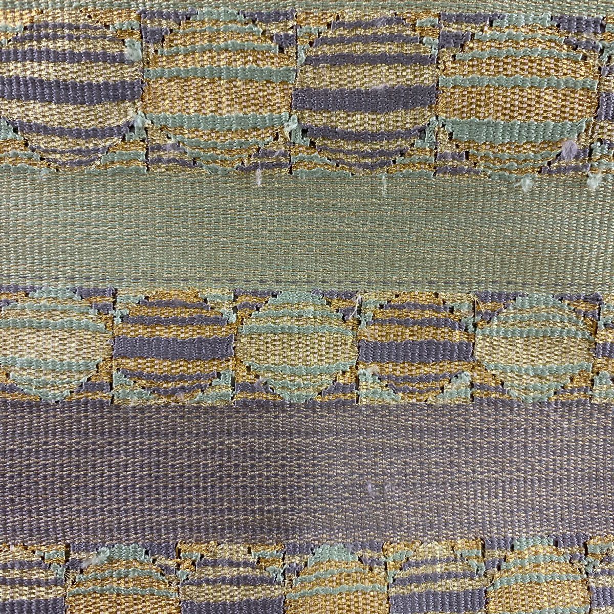 【美品】 袋帶 名品級 幾何學 縞 金絲 薄綠 お太鼓圖案 純蠶絲