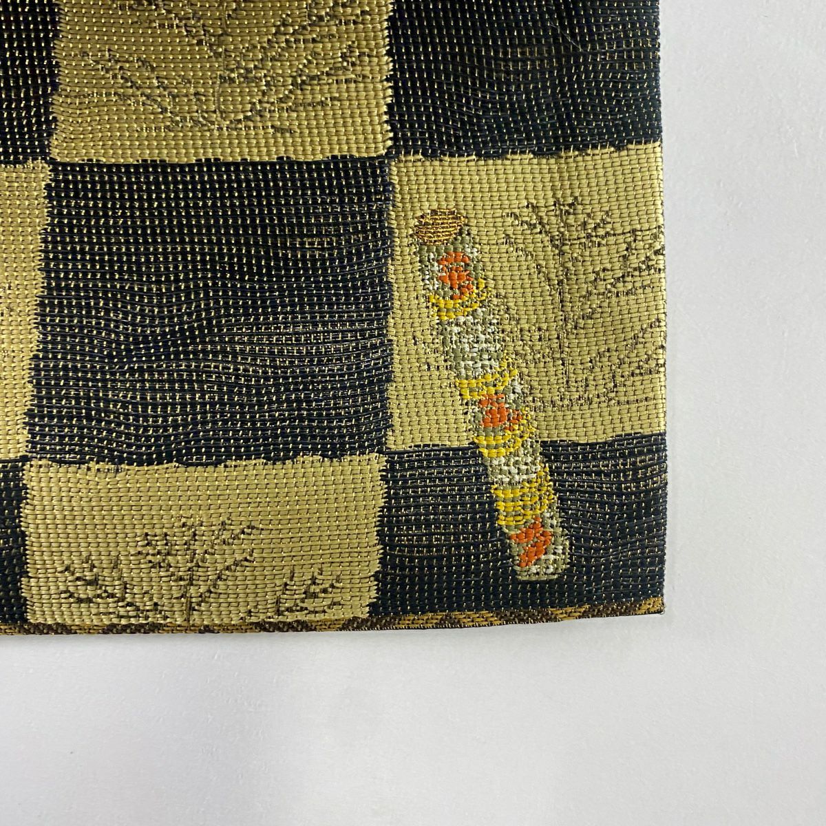 【美品】 袋帶 名品級 手先二通り 貓頭鷹 枝葉 金絲 黑色 大鼓圖案 純蠶絲