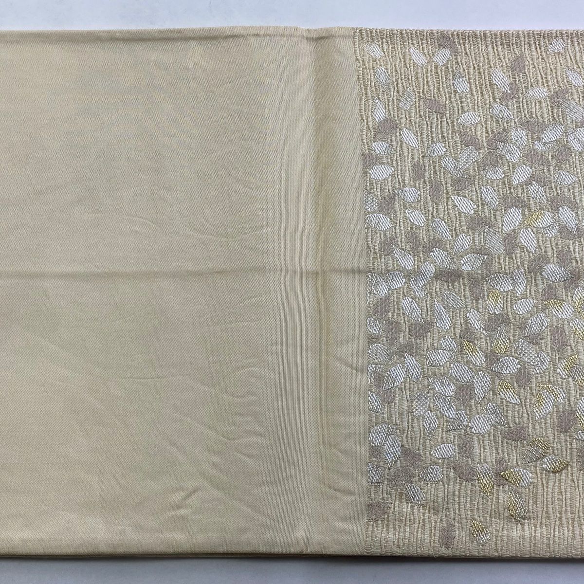 袋帶 逸品級 花瓣 金銀線 奶油 六通 純蠶絲