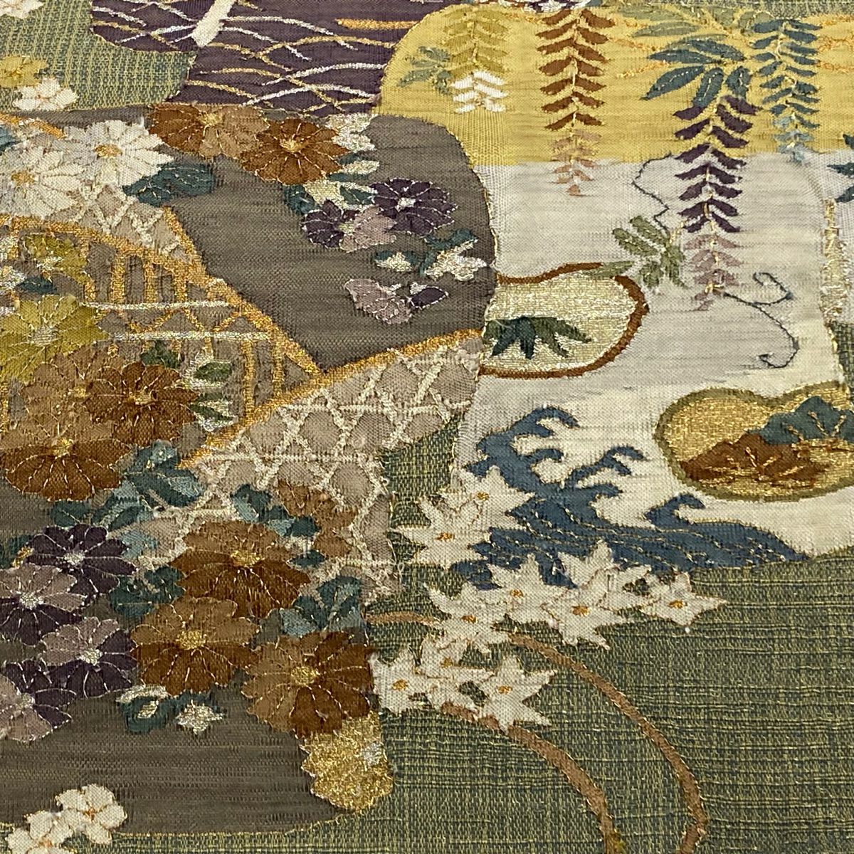 【美品】 袋帶 逸品級 綴織 鈴乃屋 和服 草花紋紋 金銀彩 灰綠色 大鼓圖案 純蠶絲