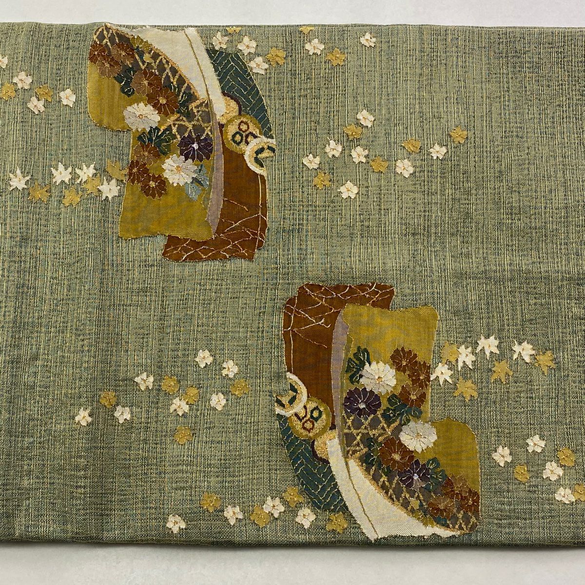 【美品】 袋帶 逸品級 綴織 鈴乃屋 和服 草花紋紋 金銀彩 灰綠色 大鼓圖案 純蠶絲