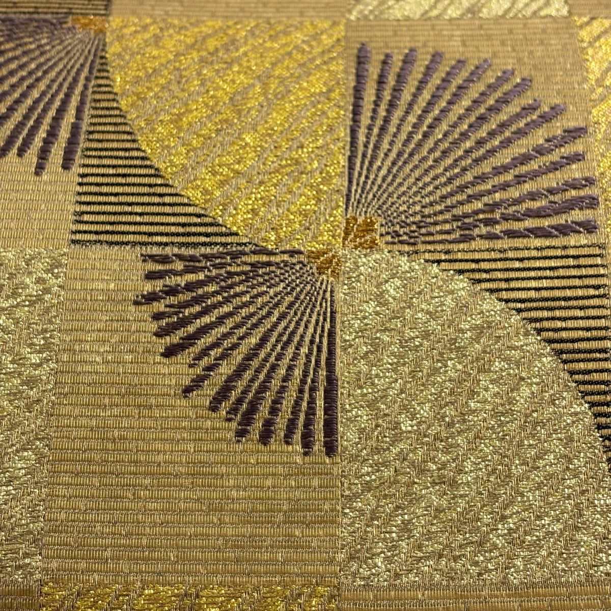 【美品】 袋帶 名品級 變化市松樹 松樹葉 金金箔 金絲 金茶 六通 純蠶絲