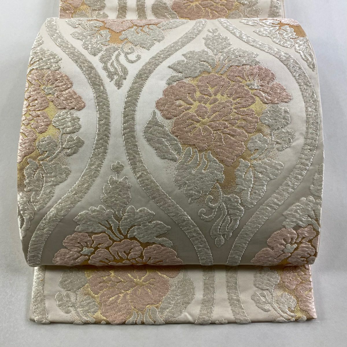 袋帶 名品級 落款 河合康幸謹製 立涌 草花紋 唐織 金金箔 灰白 六通 純蠶絲