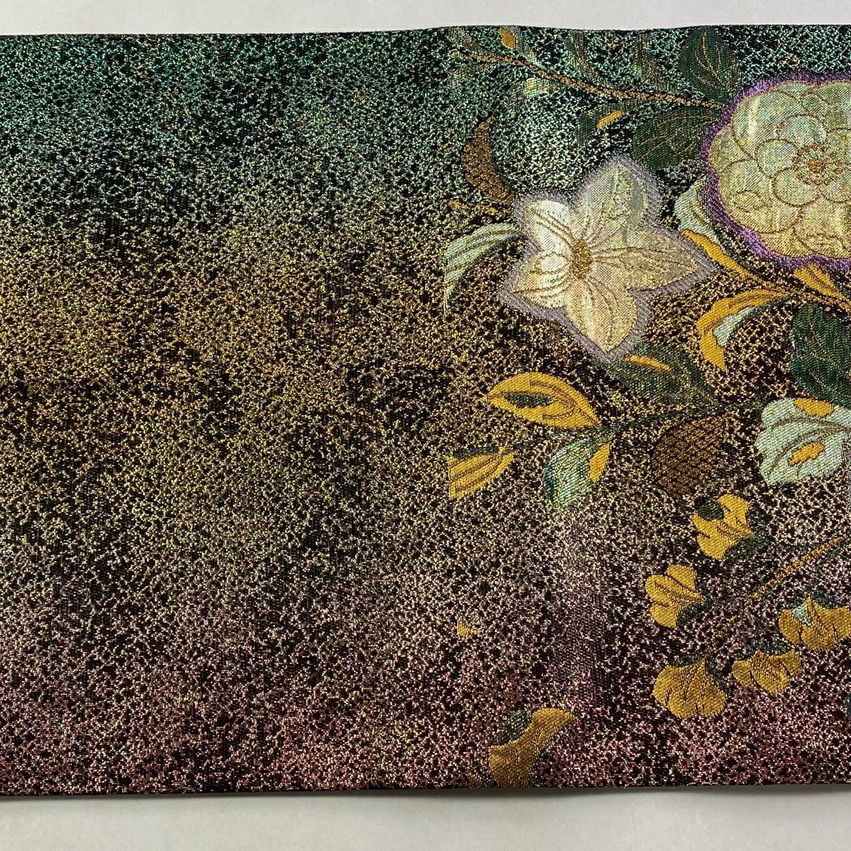 【美品】 袋帶 秀品級 椿 草花紋 金糸 金金箔 茶綠 六通 純蠶絲
