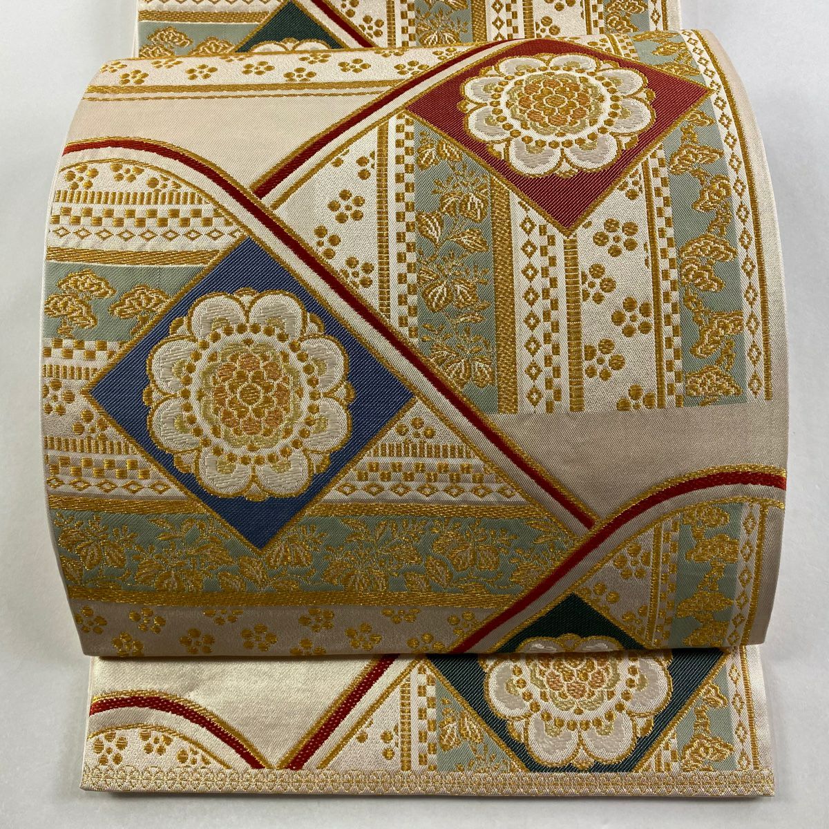【美品】 袋帶 逸品級 北出與三郎 落款あり 關西仕立 本袋 華紋 草花紋 金絲 金金箔 金色 六通 純蠶絲