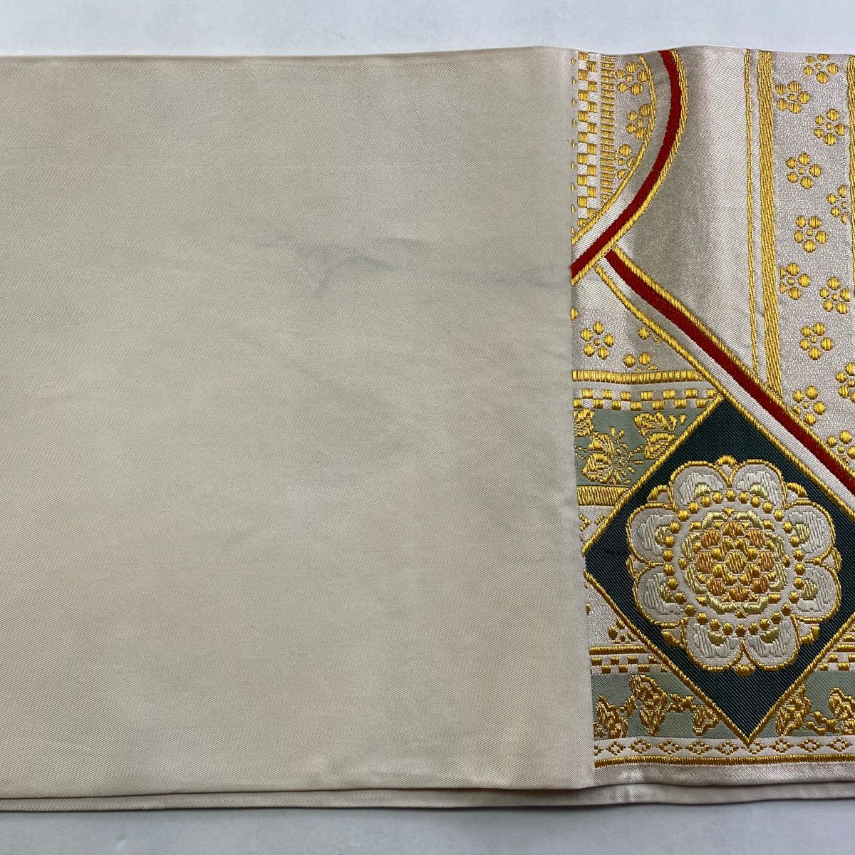 【美品】 袋帶 逸品級 北出與三郎 落款あり 關西仕立 本袋 華紋 草花紋 金絲 金金箔 金色 六通 純蠶絲