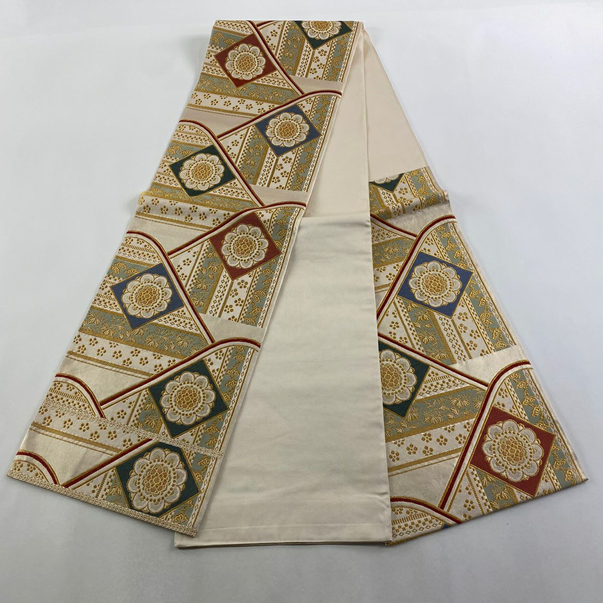 【美品】 袋帶 逸品級 北出與三郎 落款あり 關西仕立 本袋 華紋 草花紋 金絲 金金箔 金色 六通 純蠶絲