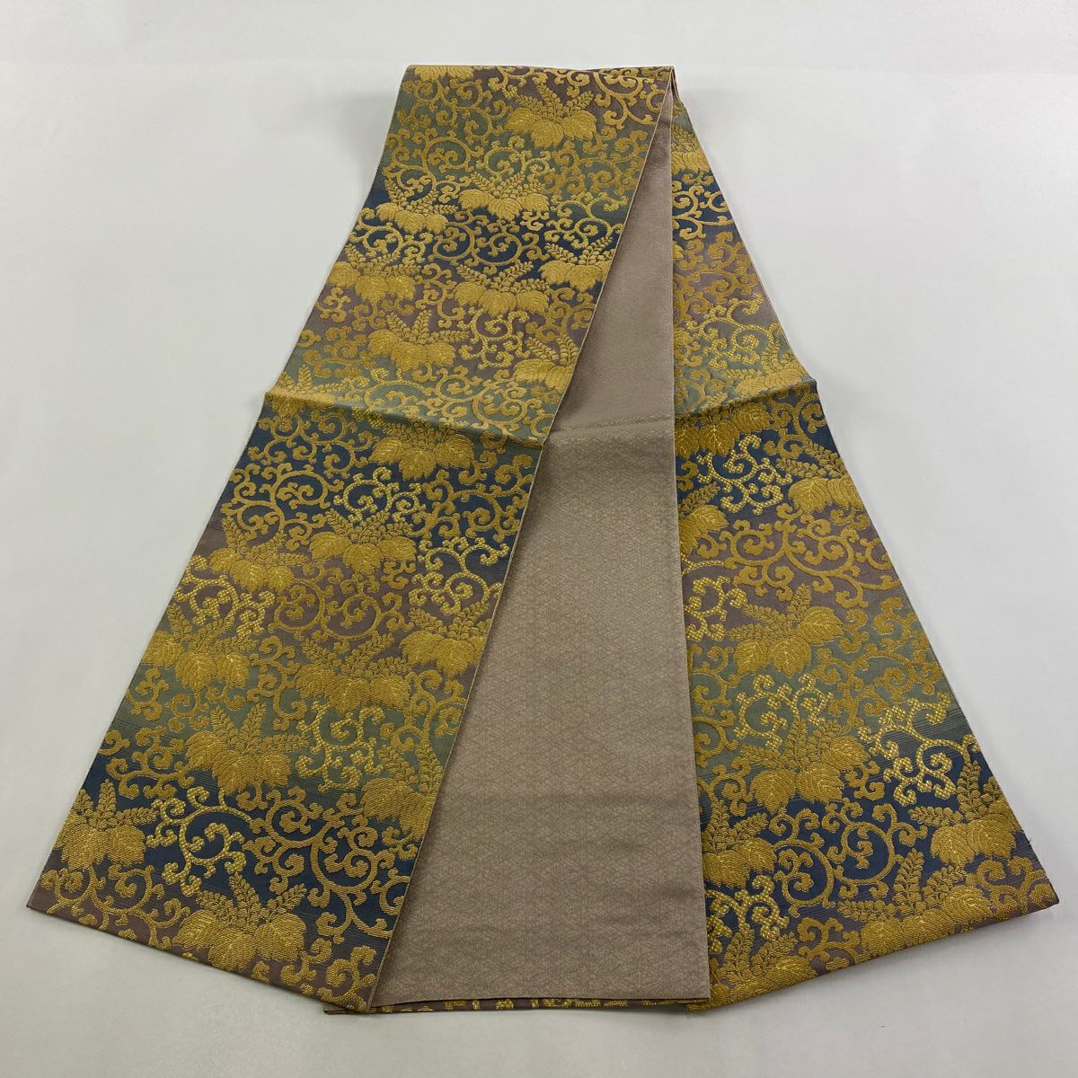 【美品】 袋帶 逸品級 桐 唐草紋 金金箔 金絲 青灰 六通 純蠶絲