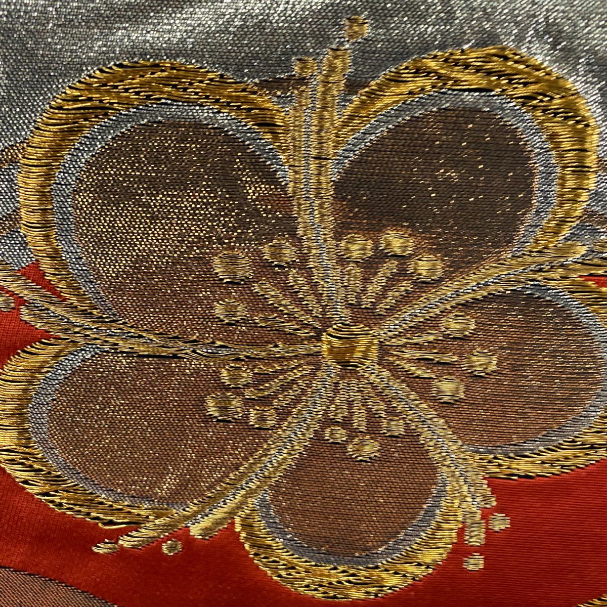 【美品】 袋帶 秀品級 梅花 波頭 金絲 金金箔 朱 紅 六通 純蠶絲