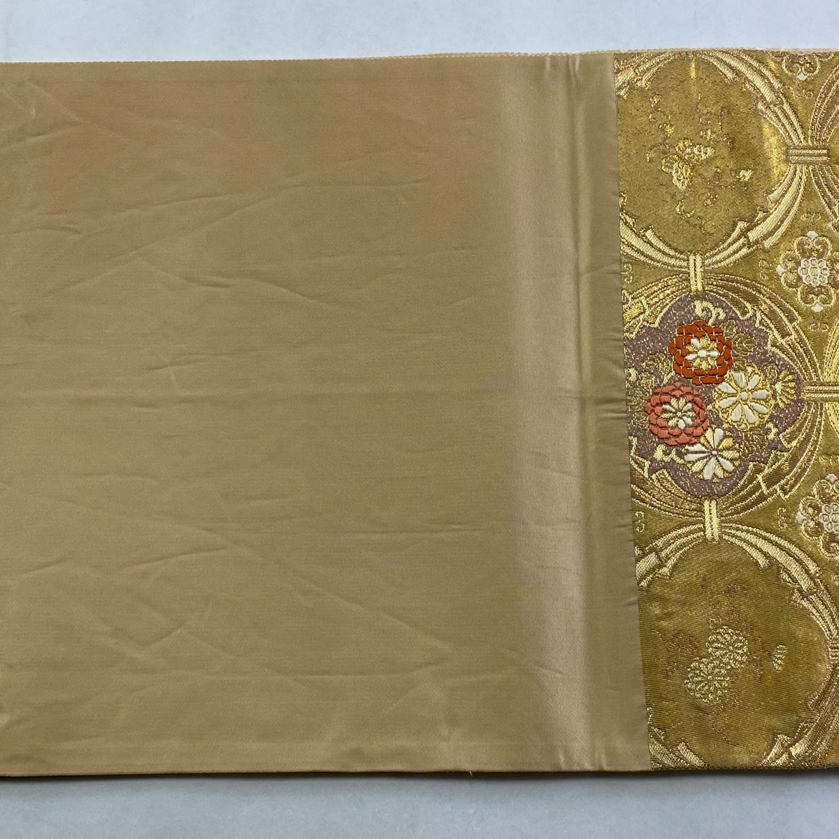 袋帶 秀品級 熨斗紋寶華紋 關西仕立 草花紋 蝶 金銀線 金金箔 金色 六通 純蠶絲