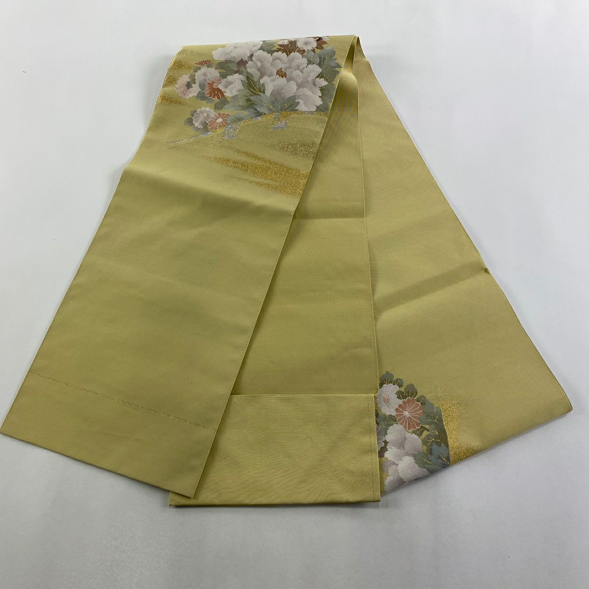 【美品】 名古屋帶 優品級 八寸名古屋帶 松樹葉仕立 牡丹 菊花 金銀彩 米色 純蠶絲