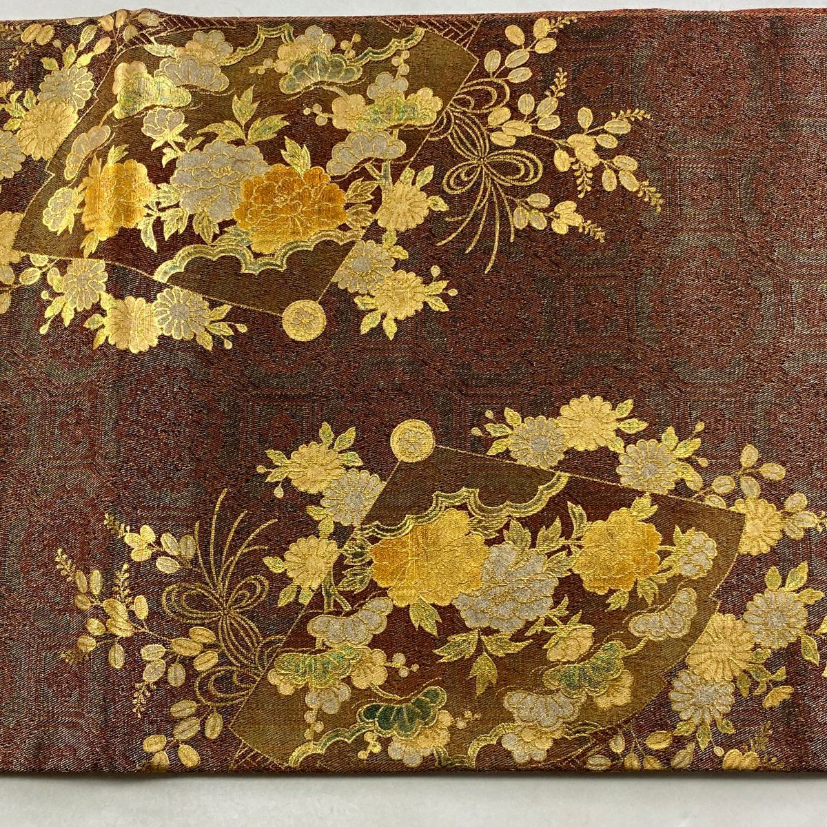 【美品】 袋帶 秀品級 御所車 花鳥 金銀彩 金絲 茶 お太鼓圖案 純蠶絲