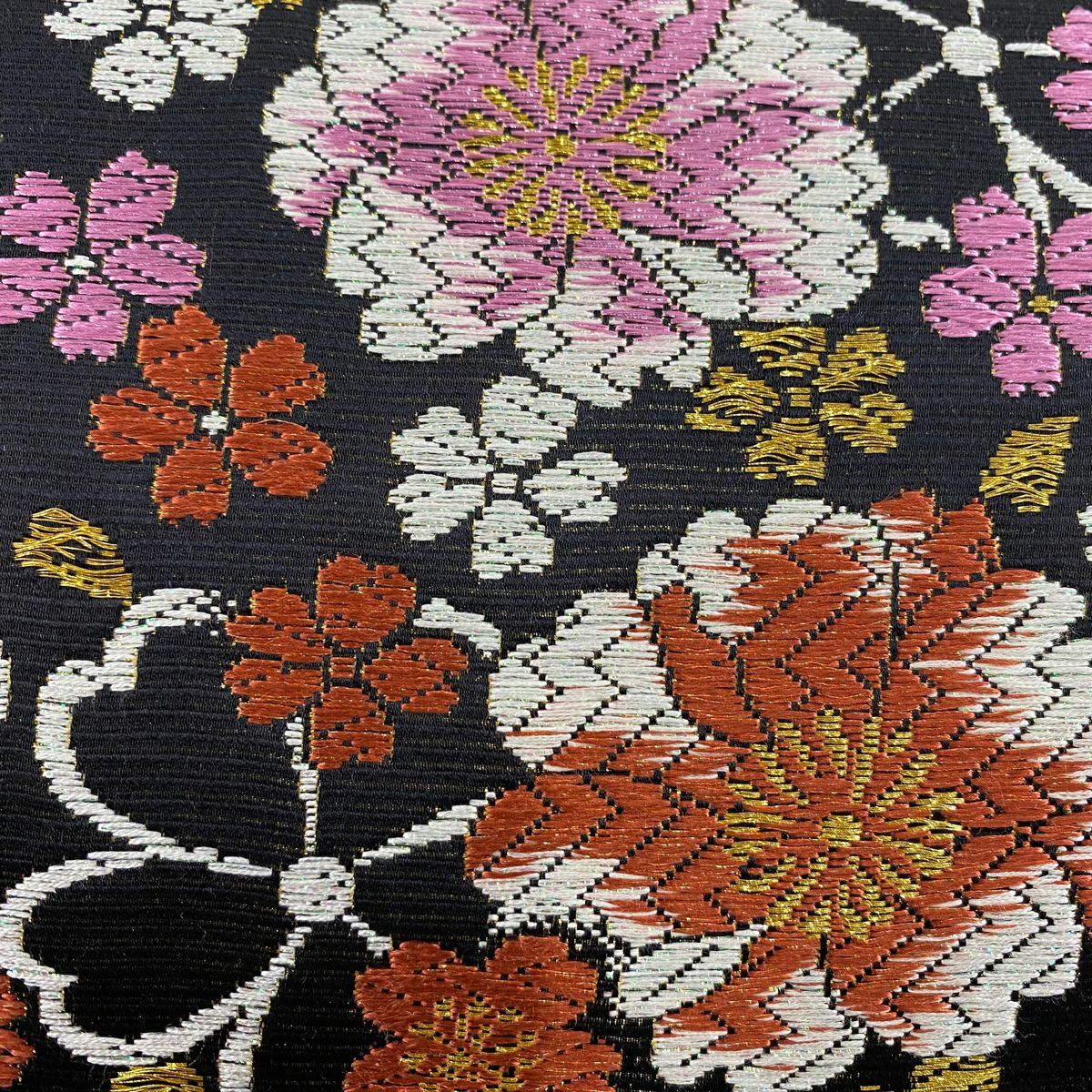 【美品】 袋帶 秀品級 花 斜紋 金絲 唐織 黑 六通 純蠶絲