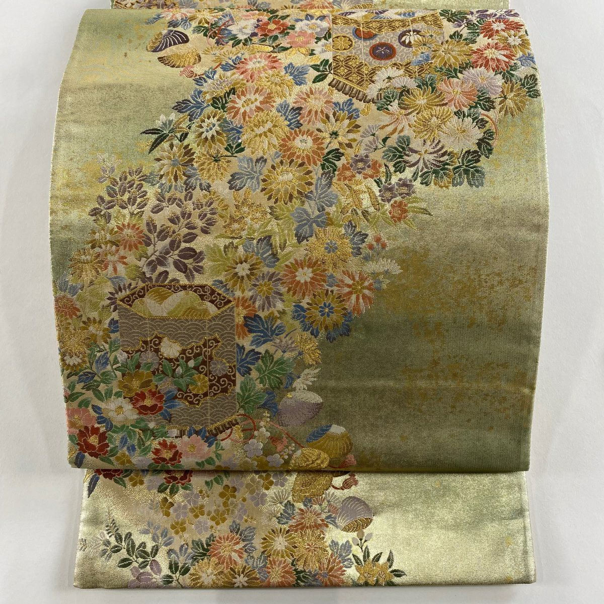 【美品】 袋帶 秀品級 加賀夢想 引金箔紹 貝桶 草花紋紋 金金箔 金  六通 純蠶絲